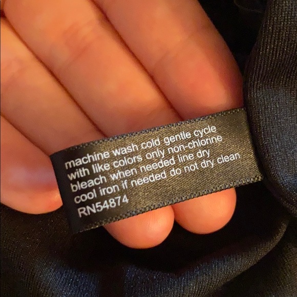 THE LIMITED LS Velvet Polkadot Dress - Picture 7 of 7